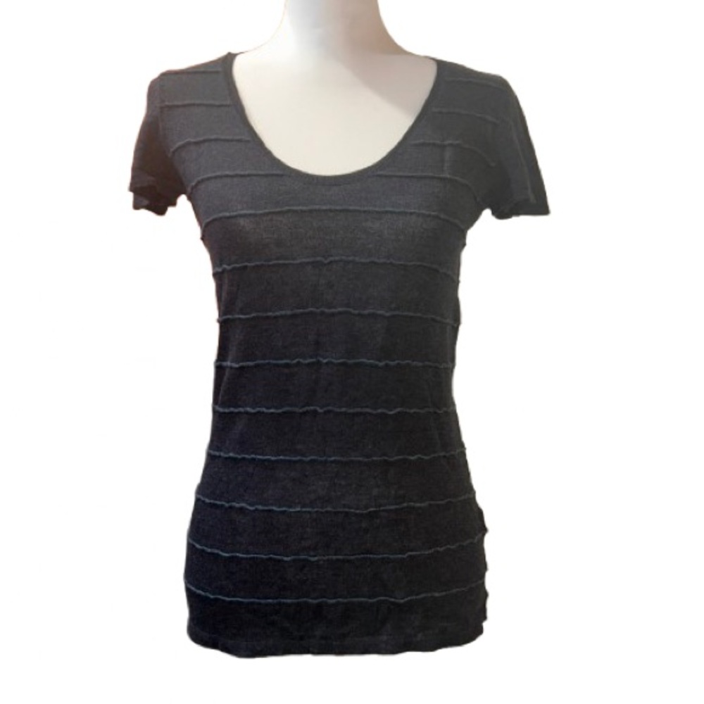 Banana Republic Women's Navy Blue Small Textured Striped Short Sleeve Top